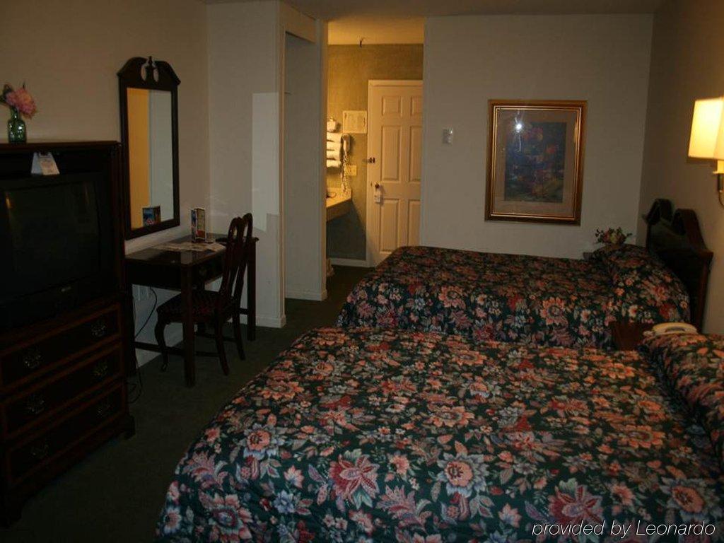 Maine Woods Inn Brewer Camera foto