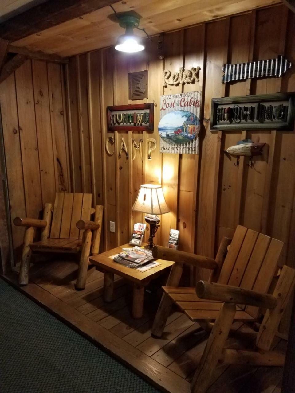 Maine Woods Inn Brewer Esterno foto