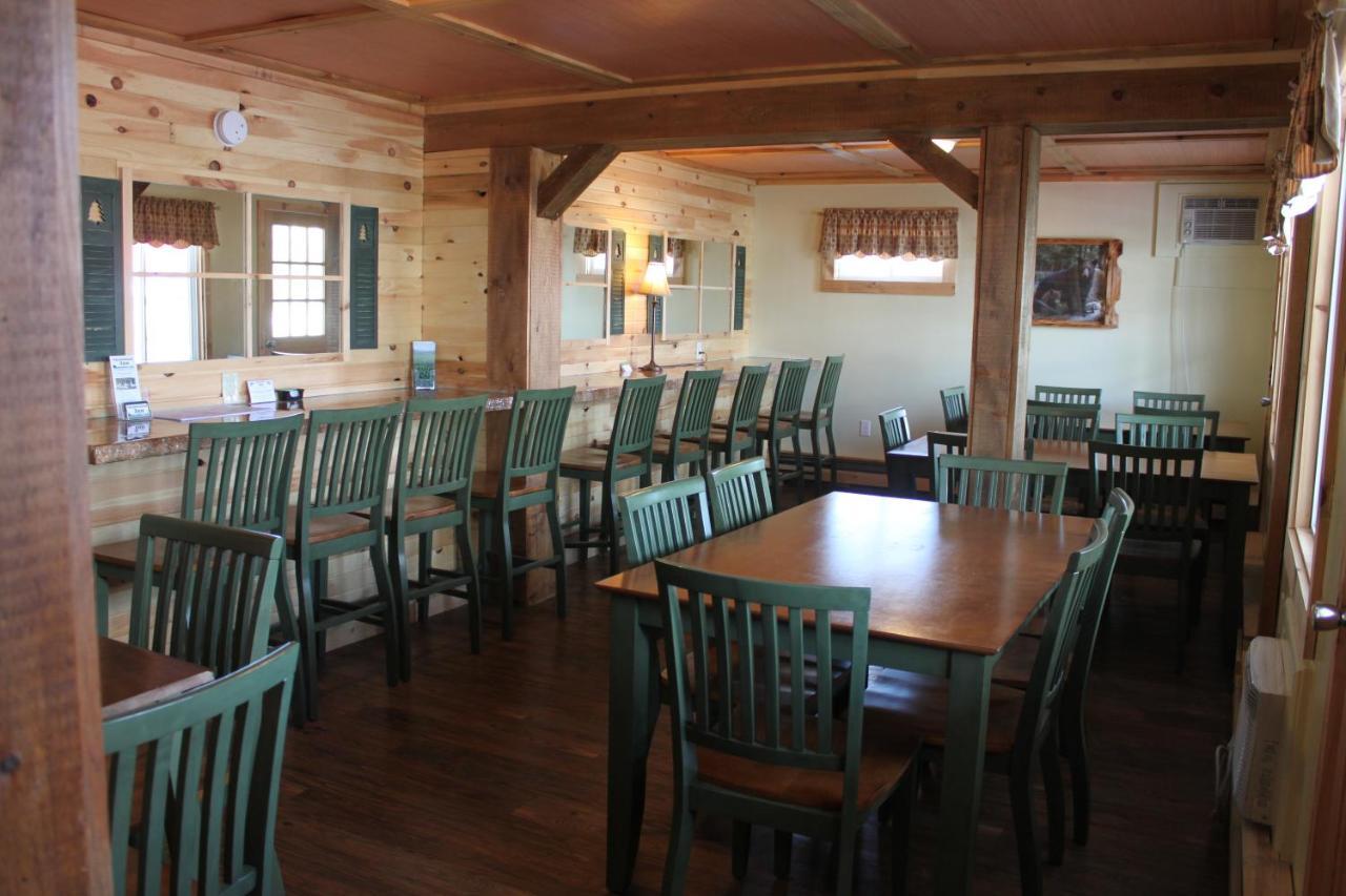Maine Woods Inn Brewer Esterno foto